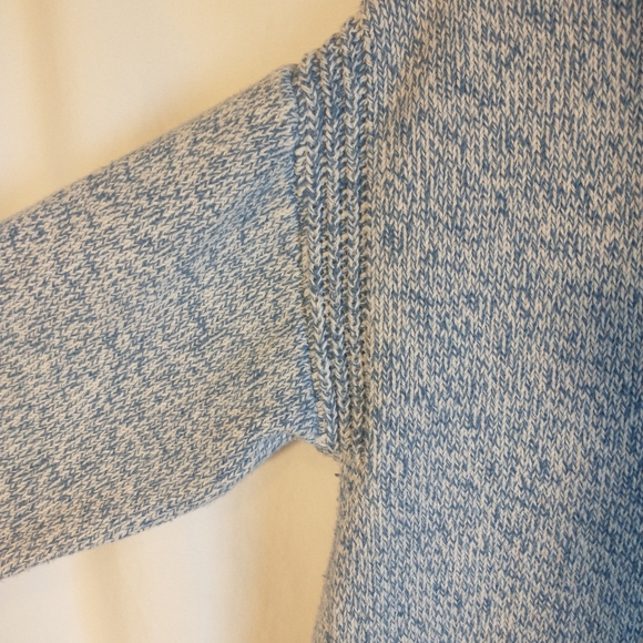 Gap Design and Crafted XS Blue and White Sweater - Picture 3 of 4